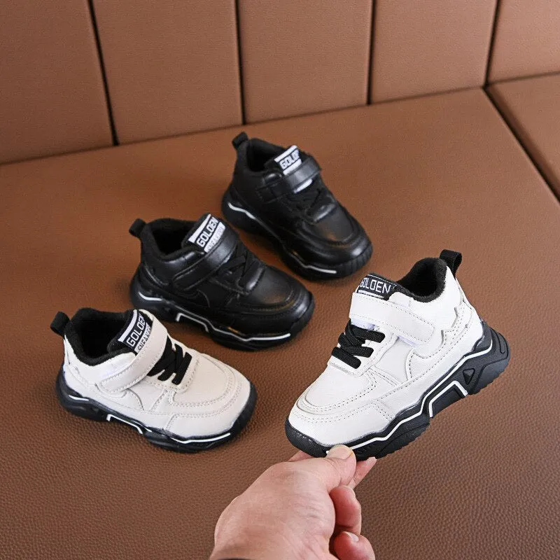 Children's sports shoes with soft soles, fashionable non-slip running sports shoes