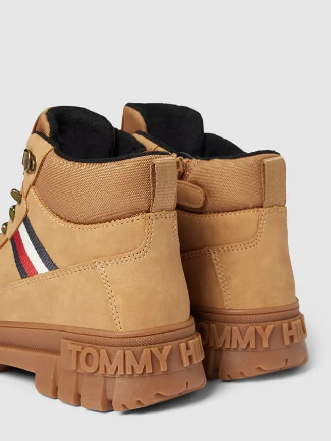 Lace-up boots "MICHIGAN" Tommy Hilfiger, brown