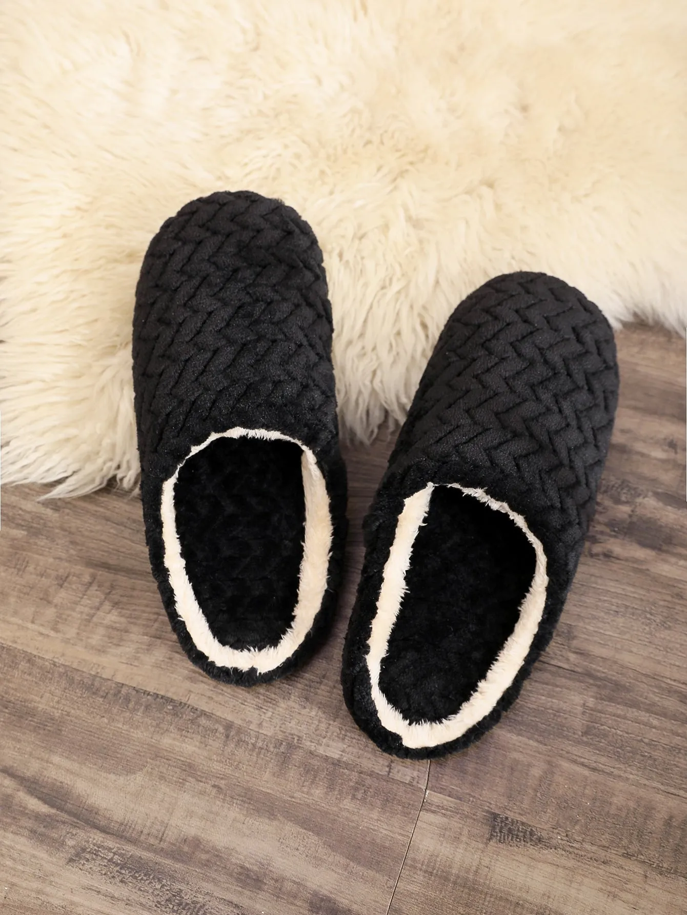 Men Texture Fluffy Bedroom Slippers